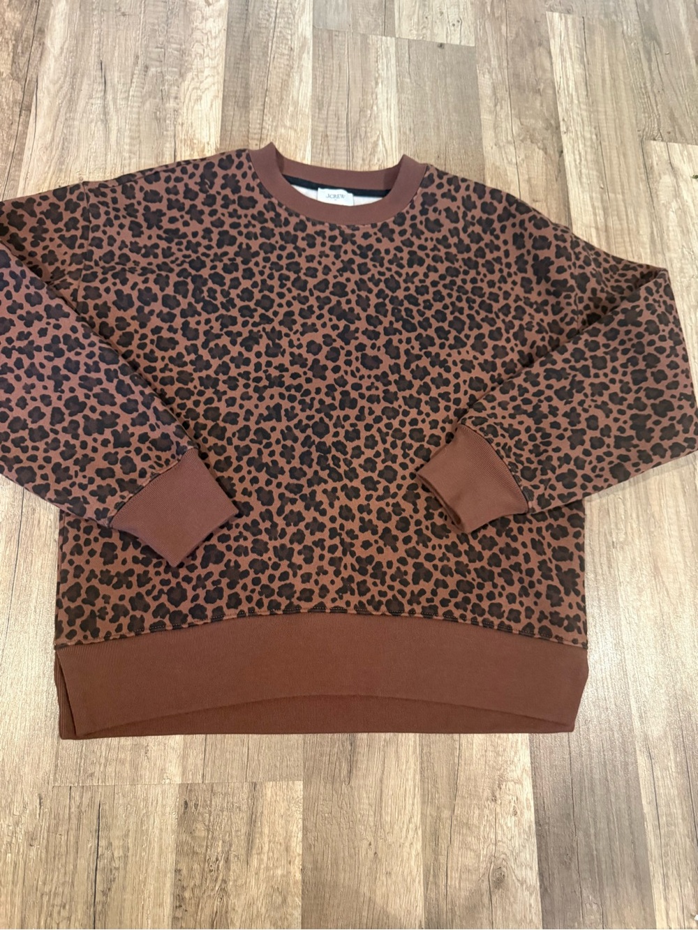 NWOT  Crewneck Leopard Print Sweatshirt